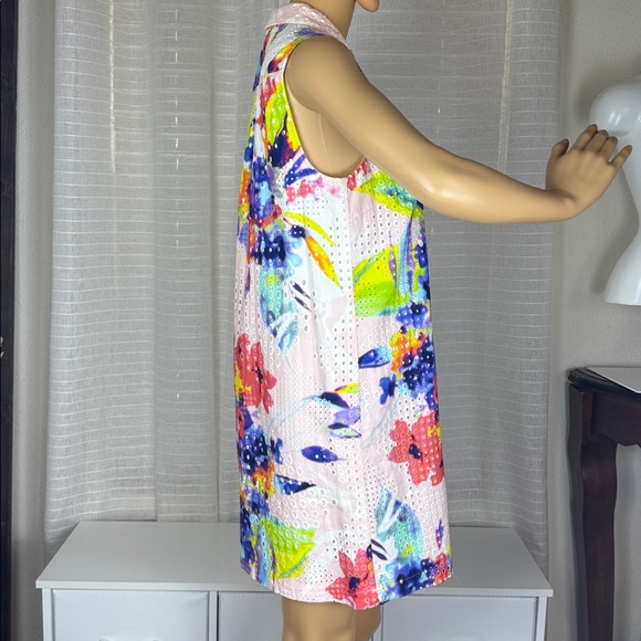 TRINA TURK BEAUTIFUL FLORAL DRESS, 4 - Picture 3 of 12